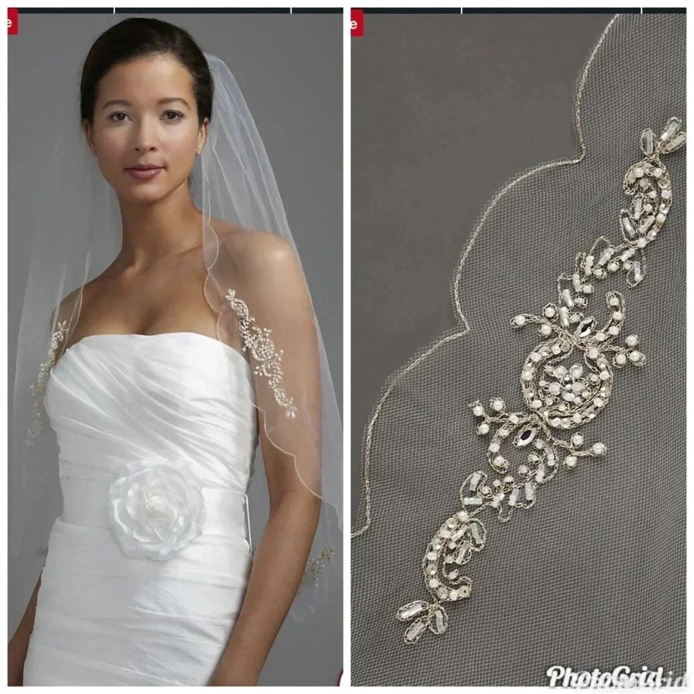 David’s Bridal Ivory Scalloped Edge Veil